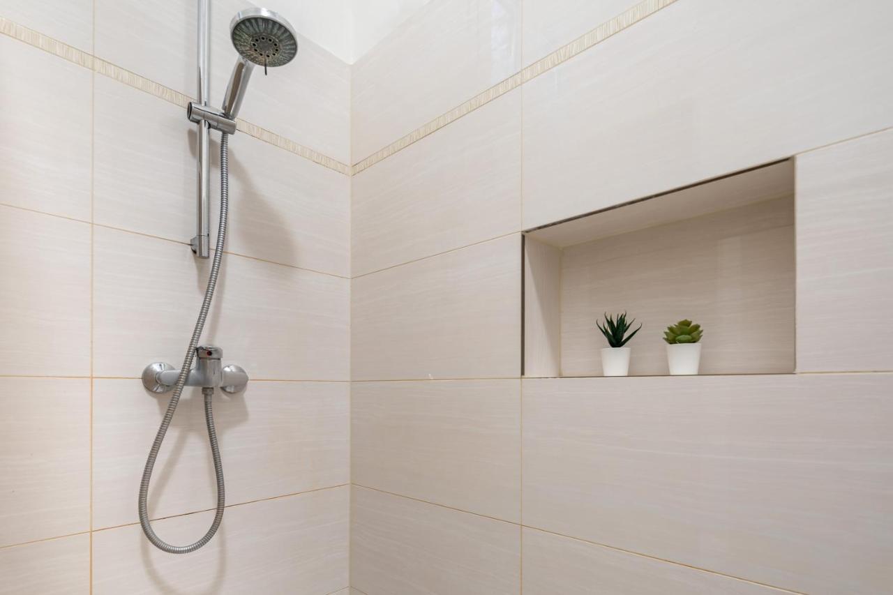Basilica View Apartment Budapest Luaran gambar